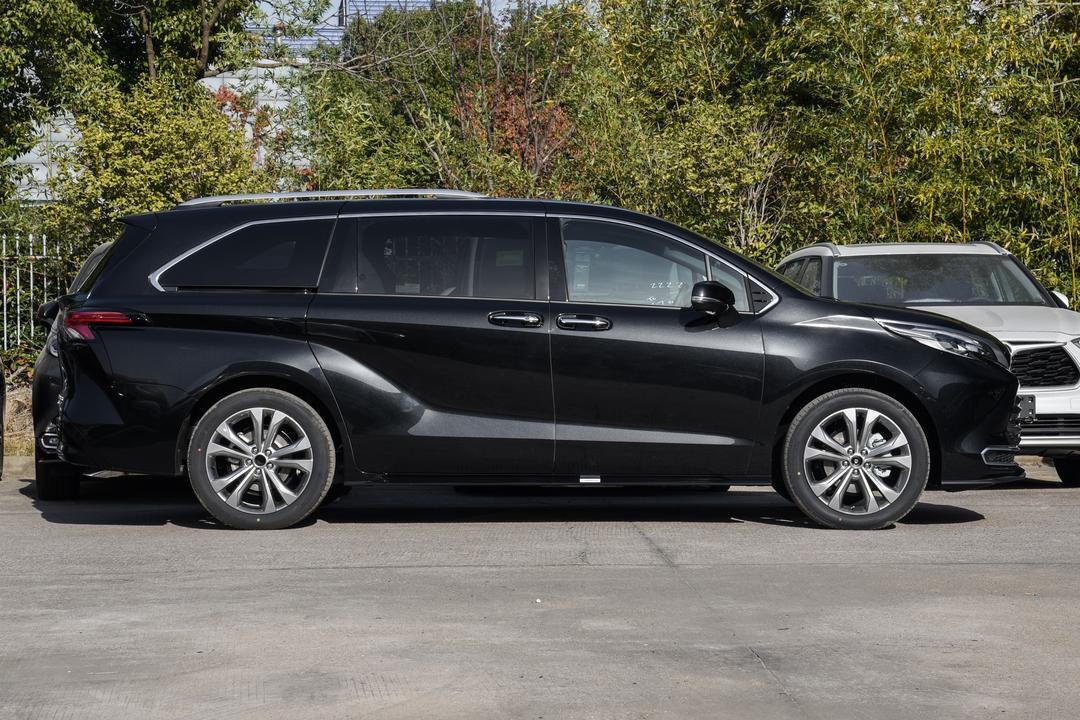 Toyota Sienna 2026, фото 8