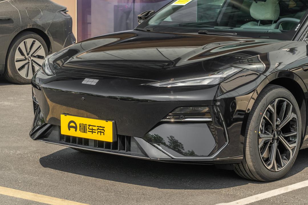 Geely Galaxy E8 2026, фото 9