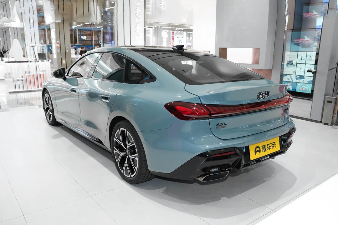 Audi A5L Sportback 2026, фото 5