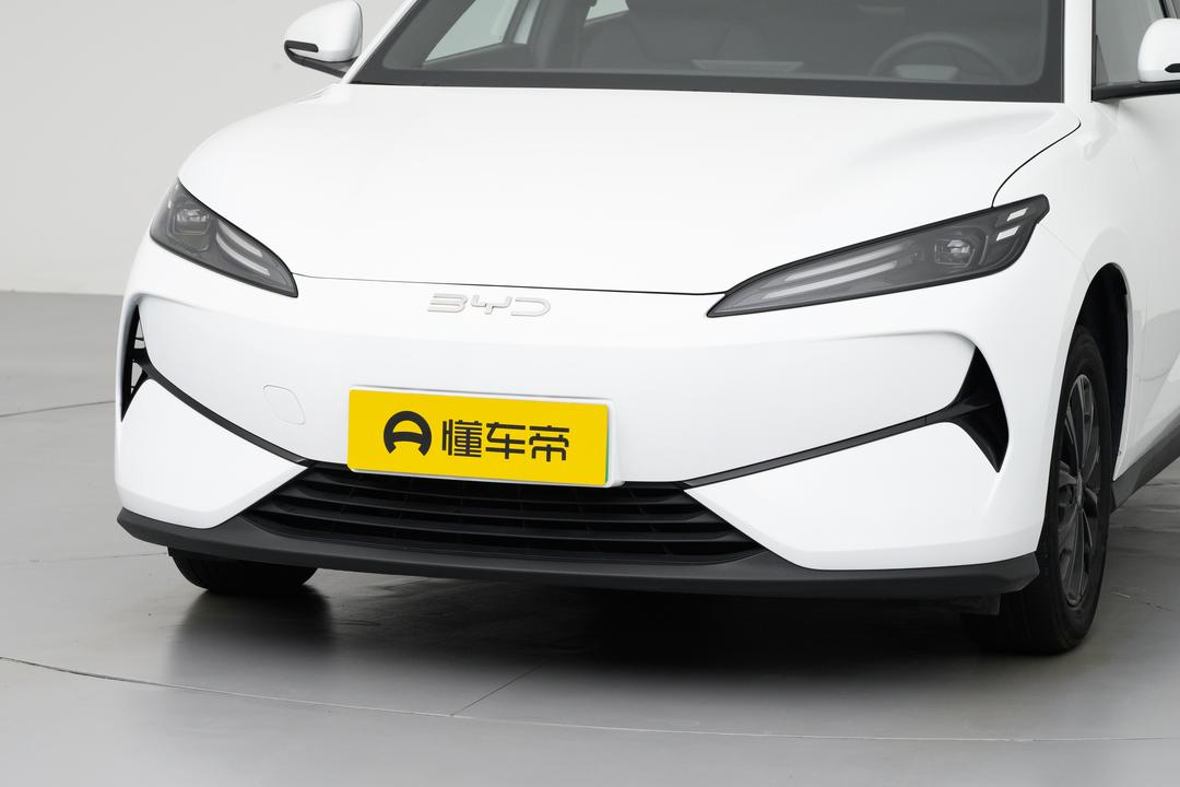 BYD e7 2026, фото 9