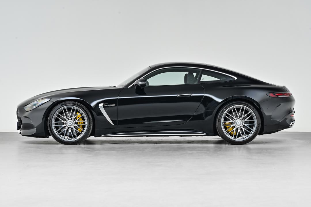 Mercedes-Benz AMG GT 2026, фото 4