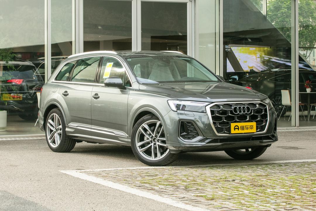 Audi Q7 2026, фото 3