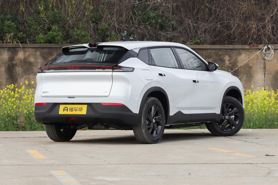 Dongfeng L7 EV 2026, фото 7