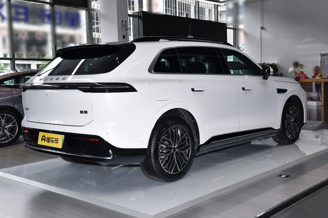 Exeed Exlantix ET 2026, фото 7