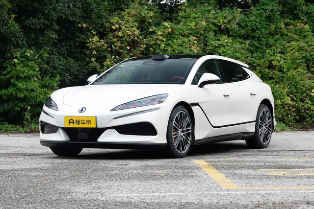 Denza Z9GT EV 2026 — купить из Китая под заказ
