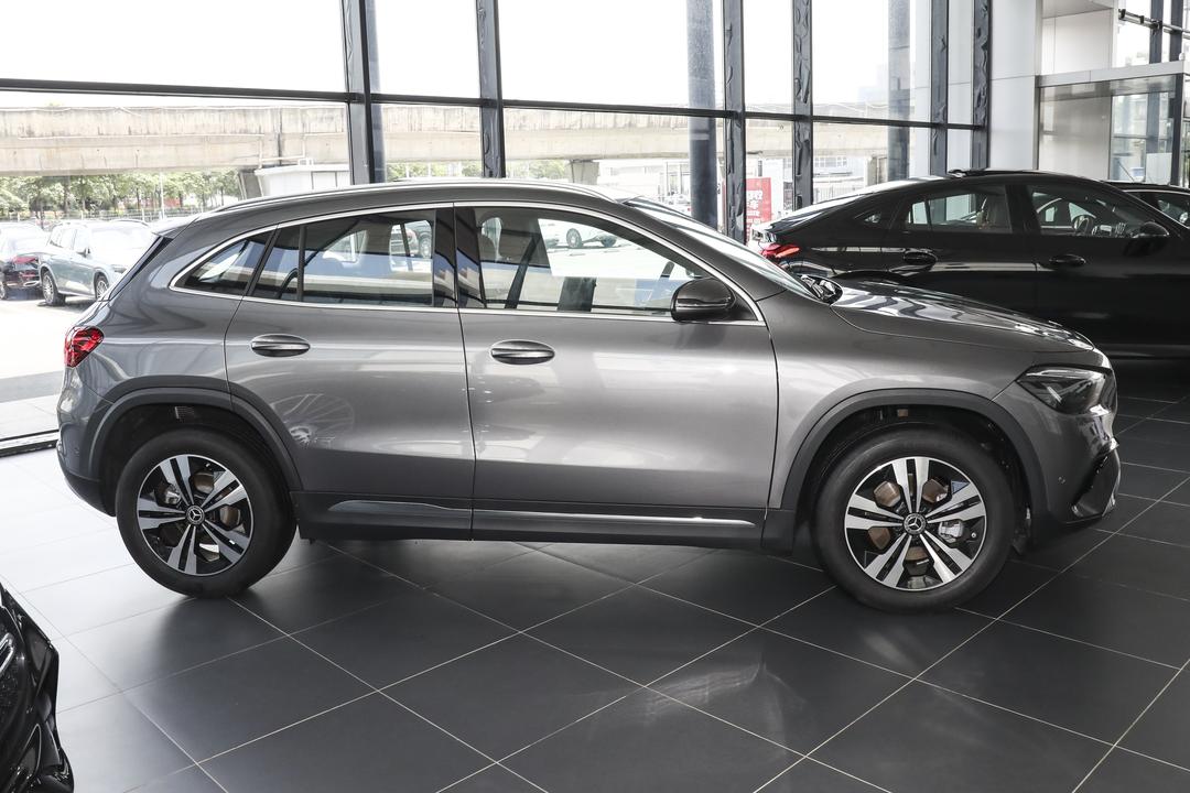 Mercedes-Benz GLA 2026, фото 8
