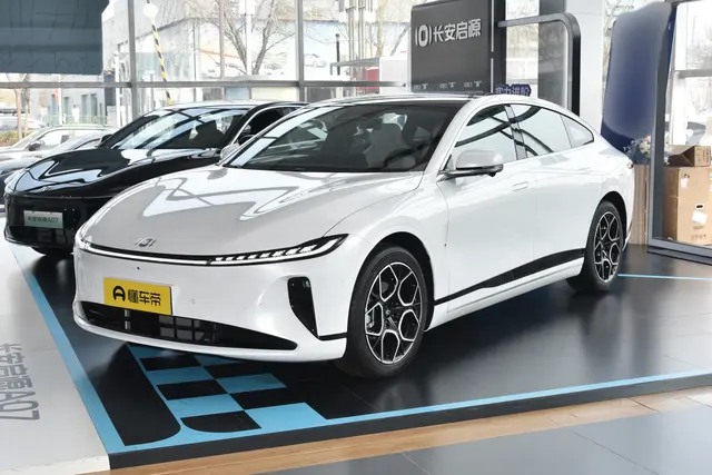 Changan Qiyuan A07 2026 — купить из Китая под заказ