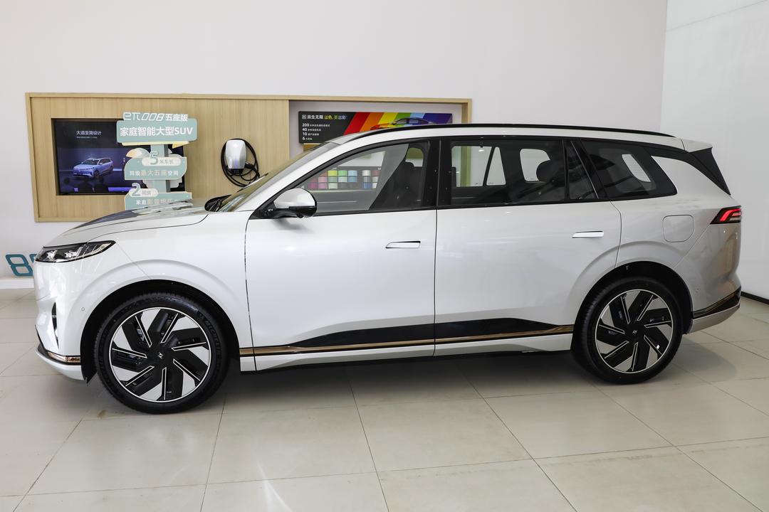Dongfeng Yipai 008 2026, фото 4