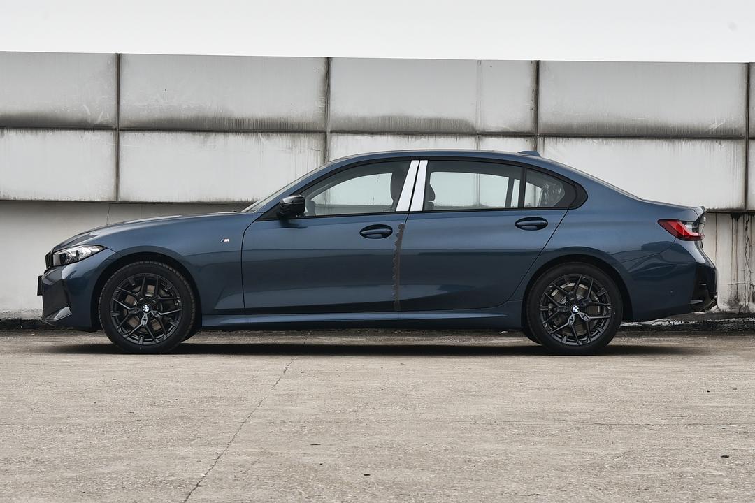 BMW 3 Series 2026, фото 4