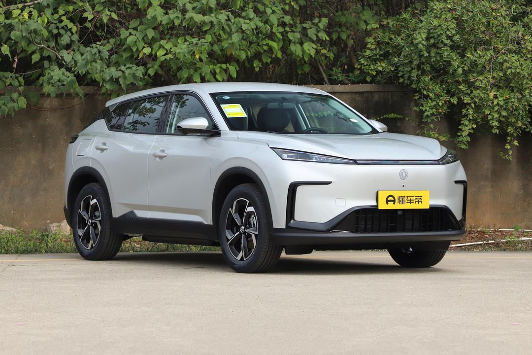 Dongfeng Aeolus L8Y 2026, фото 3
