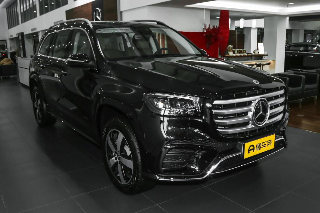 Mercedes-Benz GLS 2026, фото 3