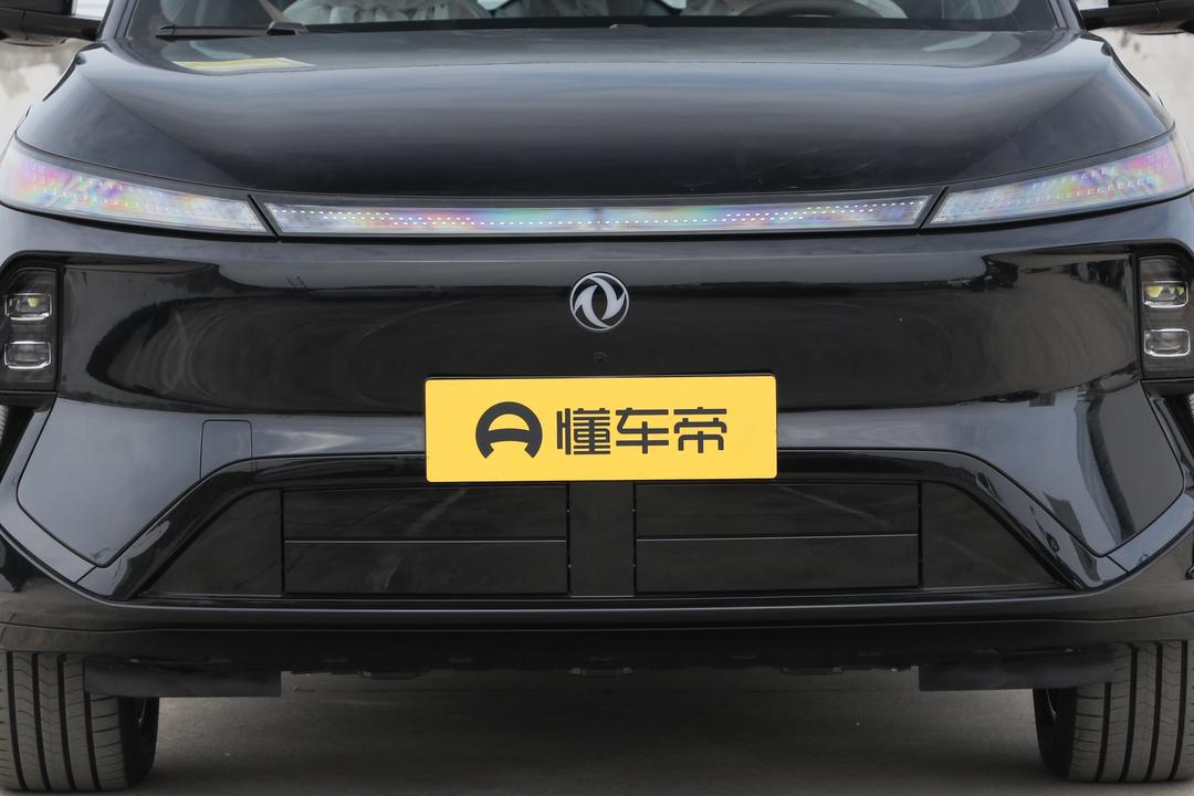 Dongfeng L8 PHEV 2026, фото 10
