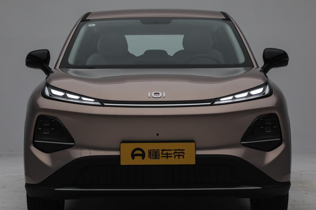 Changan Qiyuan Q05 2026, фото 12