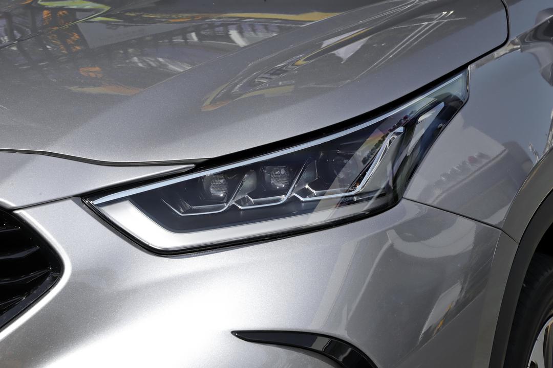 Toyota Crown Kluger 2026, фото 13