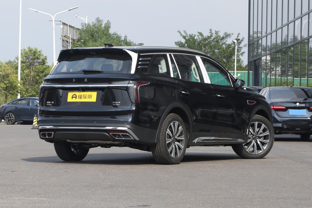 Hongqi HS7 PHEV 2026, фото 7