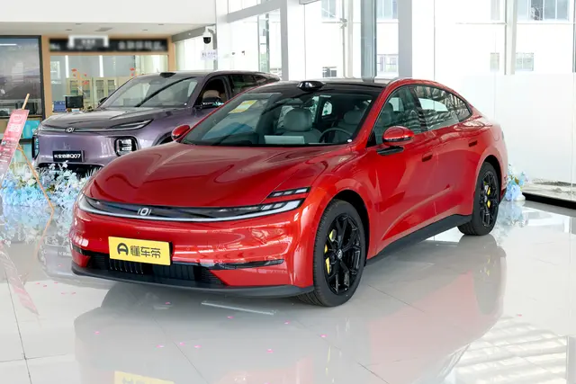 Changan Qiyuan A06 2026 — купить из Китая под заказ