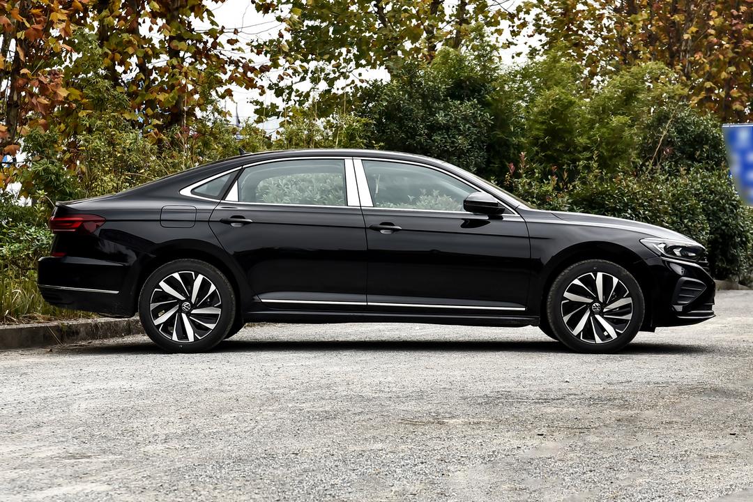 Volkswagen Passat 2026, фото 8