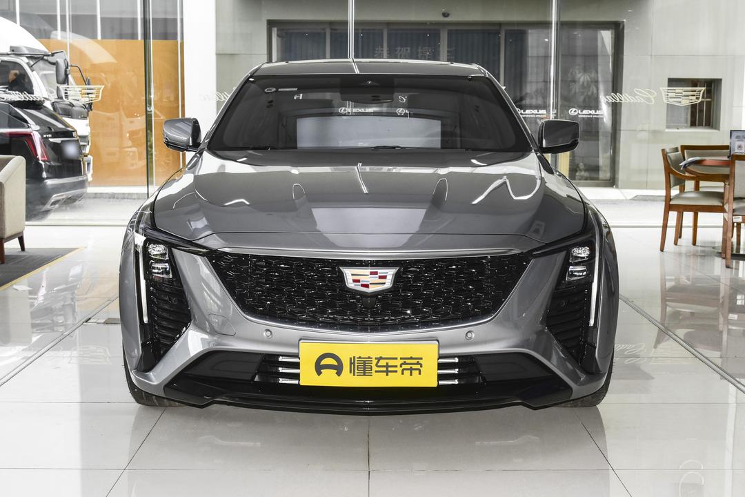 Cadillac CT5 2026, фото 2