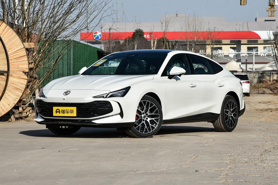 MG MG7