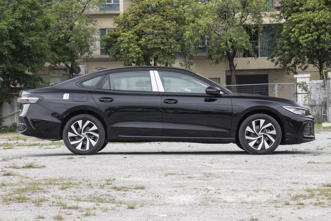 Volkswagen Passat 2026, фото 8