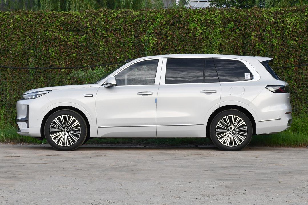 Geely Galaxy M9 2026, фото 4