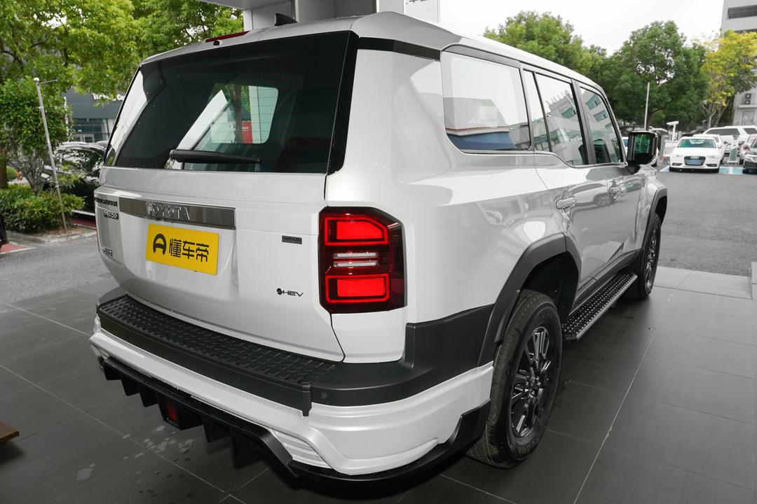 Toyota Prado 2026, фото 6
