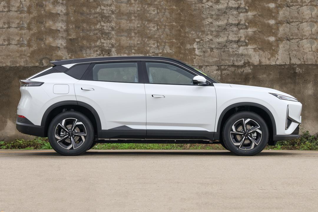 Dongfeng L7 EV 2026, фото 8