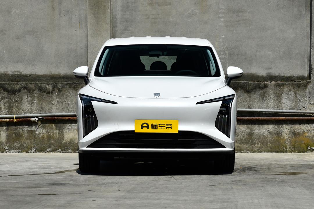 Dongfeng V6 PLUS 2026, фото 2
