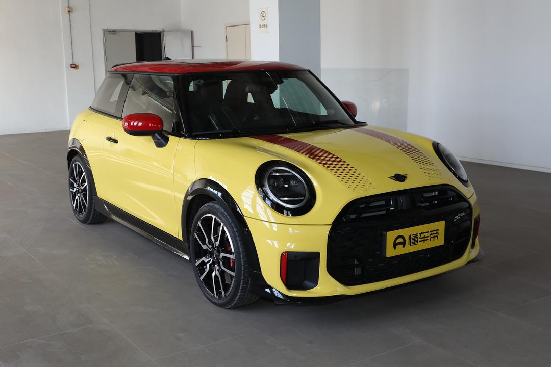 MINI JCW 2026, фото 3