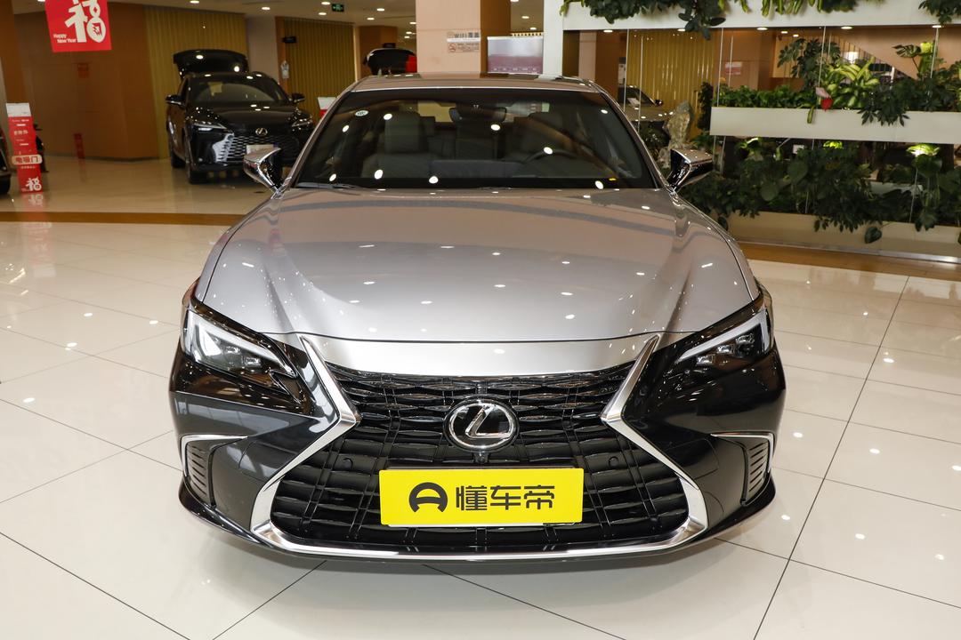 Lexus ES 2026, фото 2