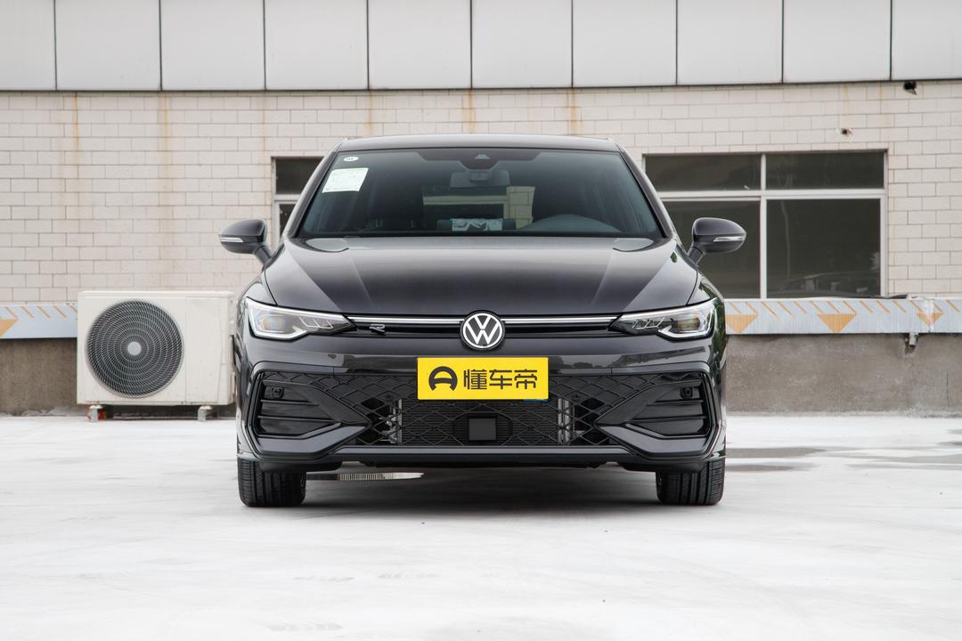 Volkswagen Golf 2026, фото 2