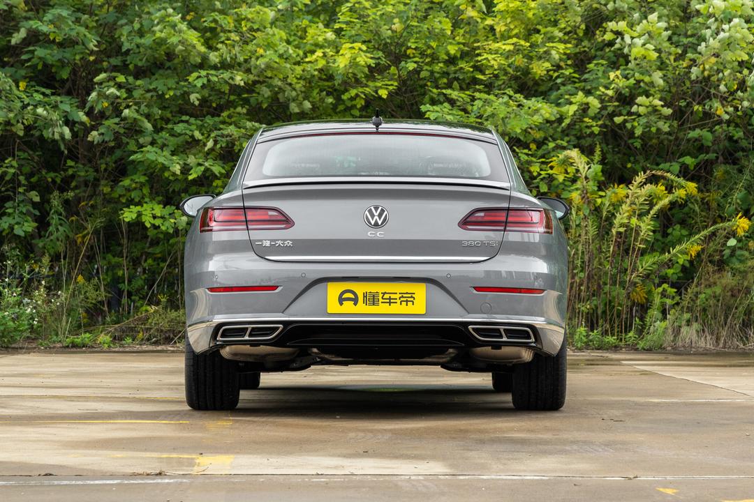 Volkswagen CC 2026, фото 6