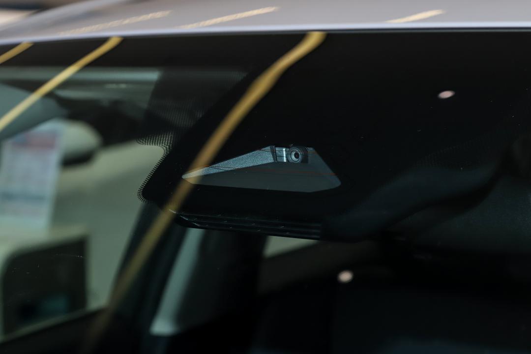 Toyota Camry 2026, фото 15