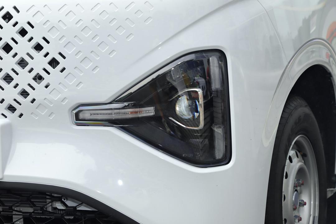 Dongfeng Tuyi T7 2026, фото 13