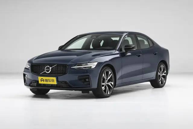Volvo S60 2026 — купить из Китая под заказ