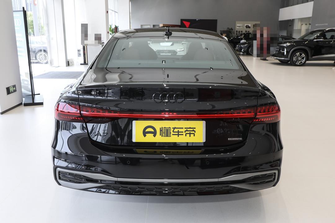 Audi A7L 2026, фото 6