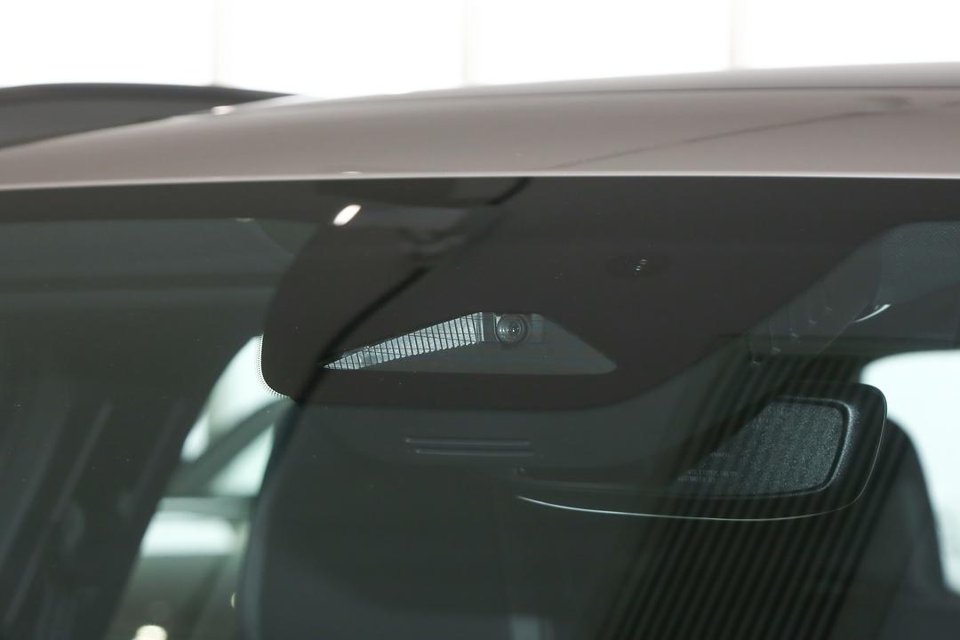 Volvo XC40 2026, фото 14