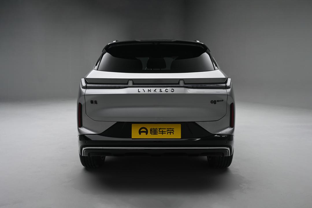Lynk & Co 08 EM-P 2026, фото 6