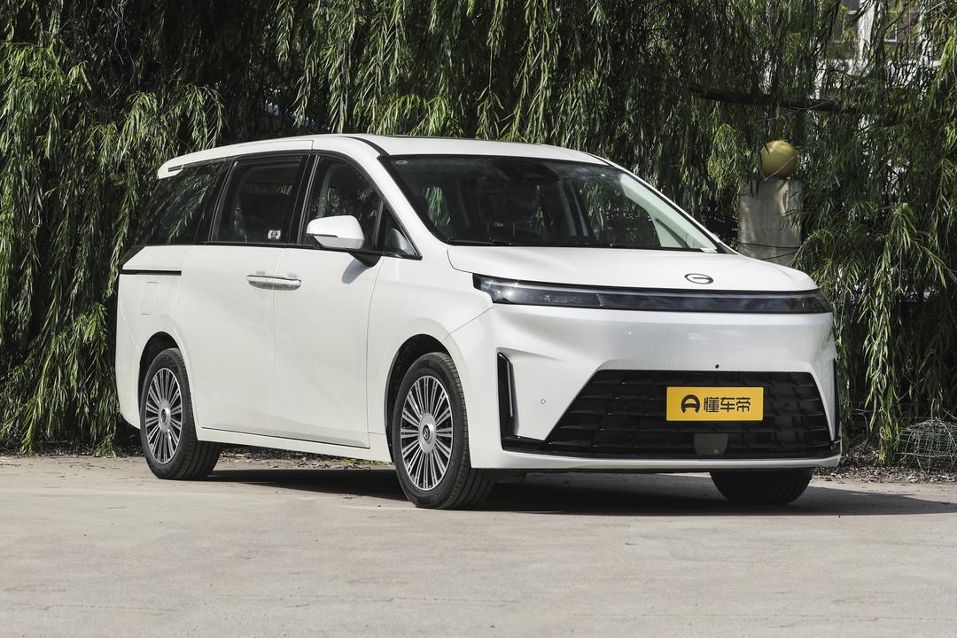 GAC E8 PHEV 2026, фото 3