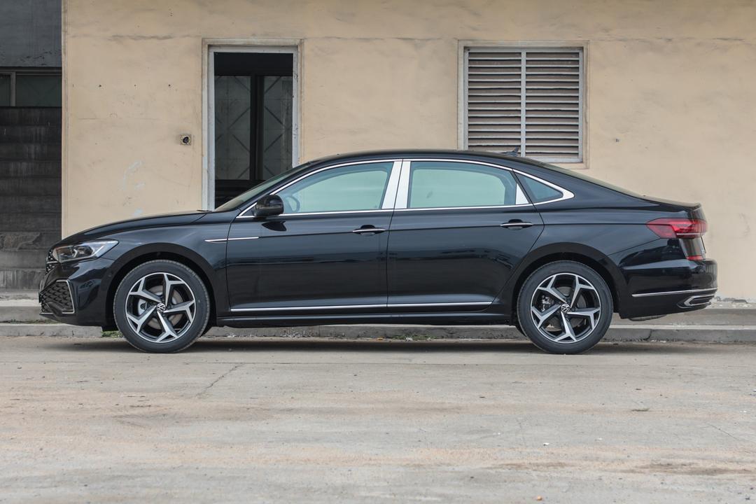 Volkswagen Passat 2026, фото 4