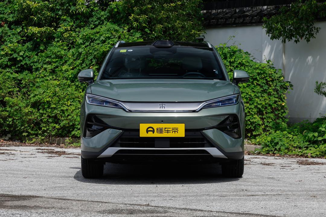 BYD Song Ultra EV 2026, фото 2
