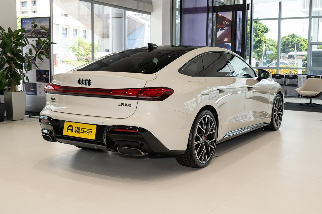 Audi A5L Sportback 2026, фото 7