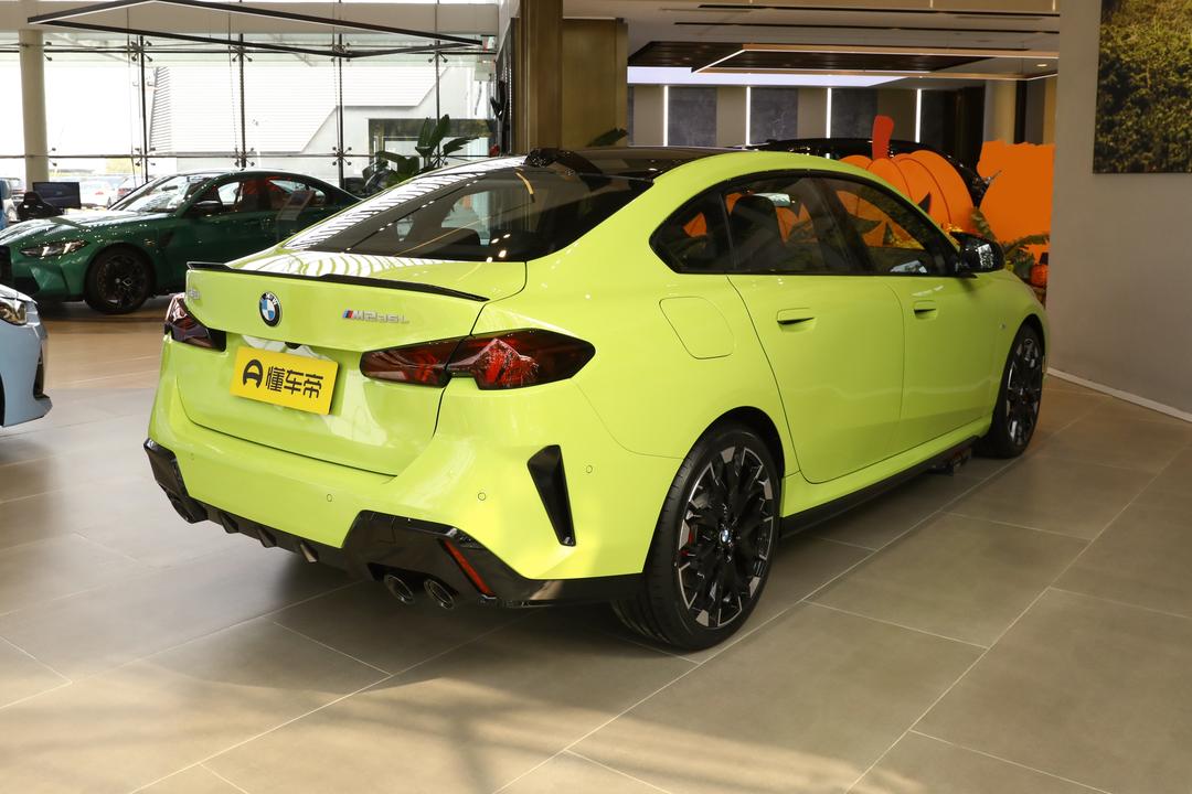 BMW 2 Series 2026, фото 6
