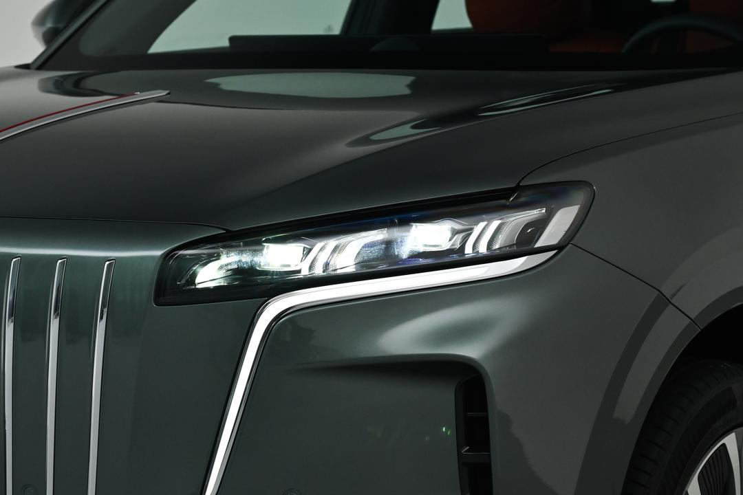 Hongqi HS6 PHEV 2026, фото 14