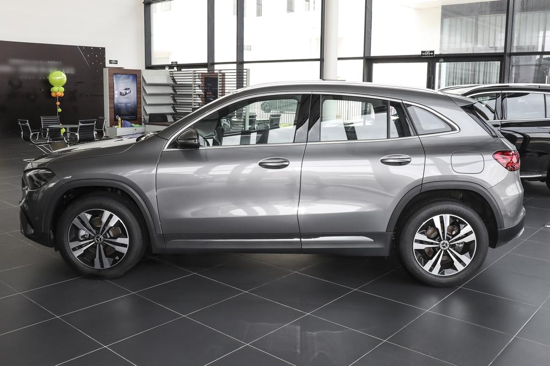 Mercedes-Benz GLA 2026, фото 4