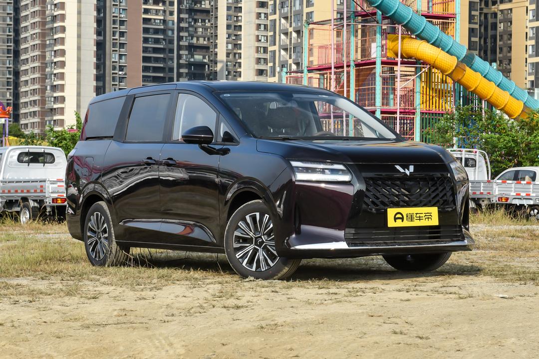 Wuling Starlight 730 PHEV 2026, фото 3