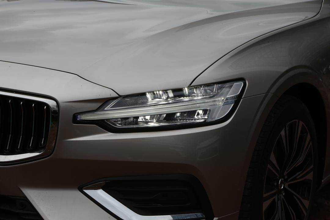 Volvo S60 2026, фото 14