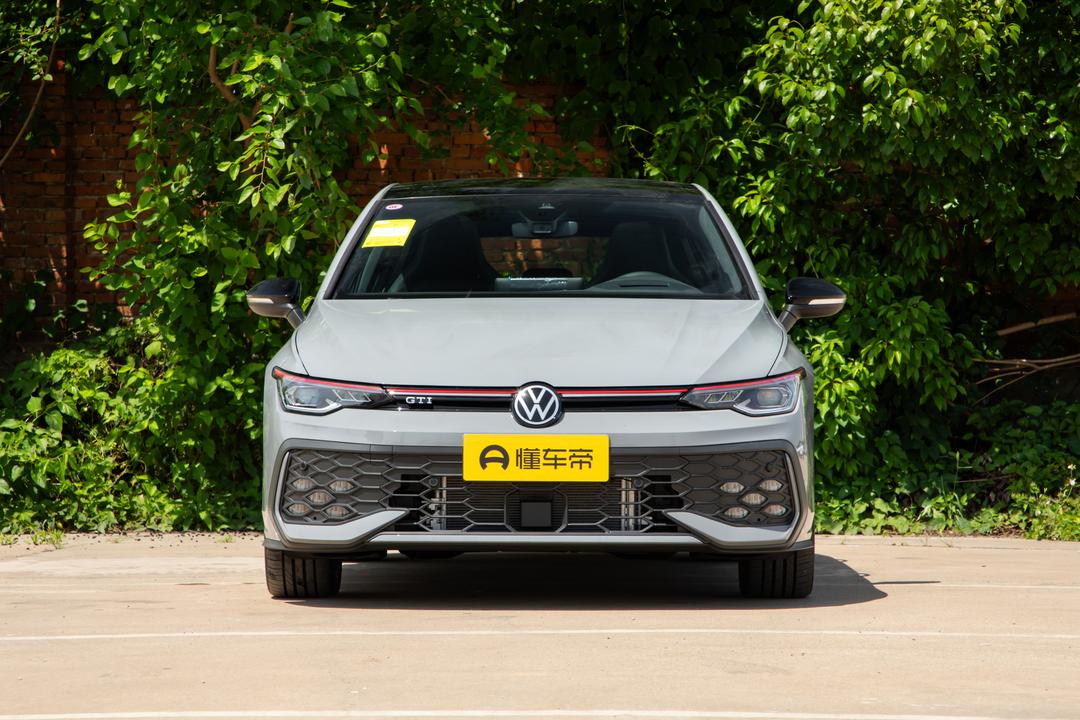 Volkswagen Golf GTI 2026, фото 2