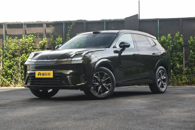 Lynk & Co 08 EM-P 2026 — купить из Китая под заказ