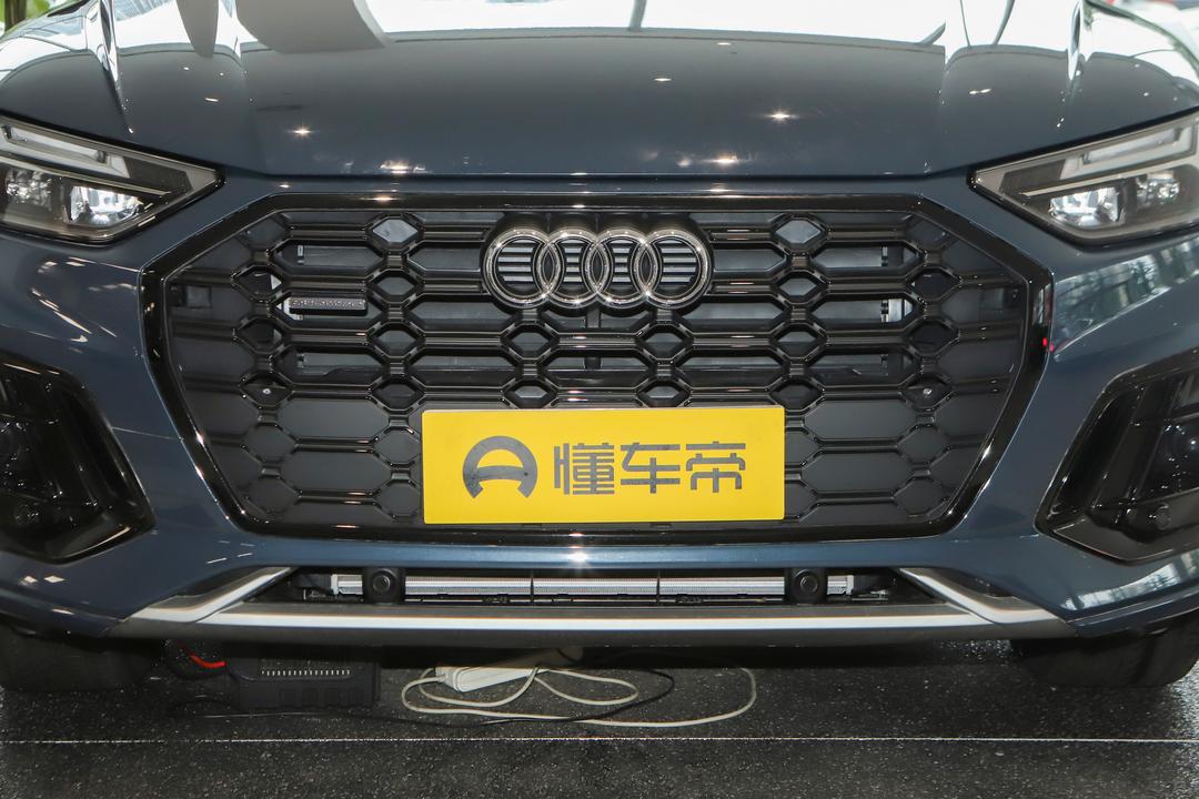 Audi Q5L 2026, фото 10